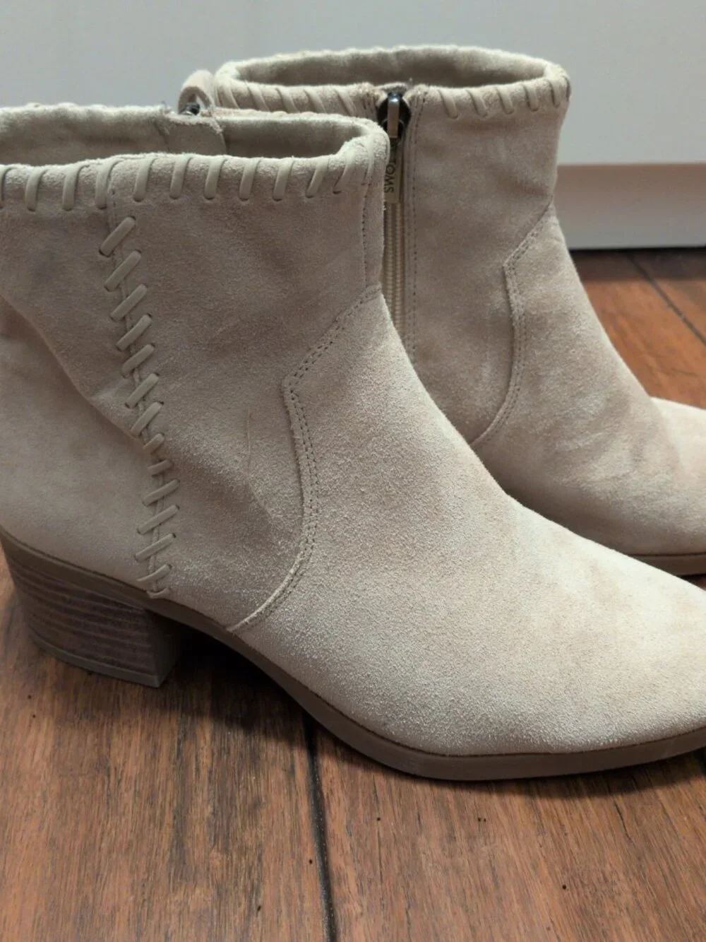 Toms Women's Suede Boots